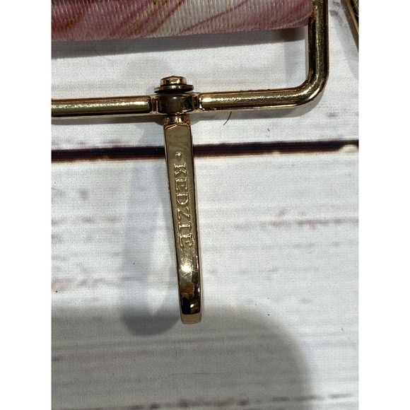 Kenzie adjustable strap for interchangeable bags 58inches Long |pink & gold - Picture 3 of 4